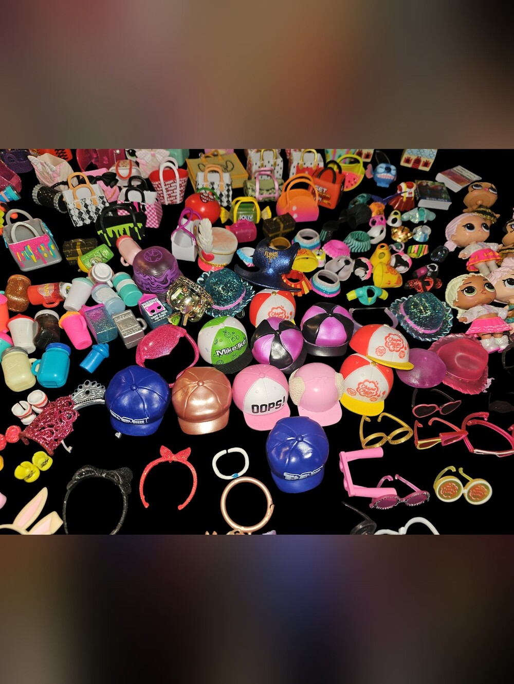 Huge Bundle Of LOL Surprise Dolls And Accessories